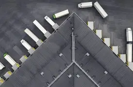 眼镜企业自营仓储与第三方外包的利弊权衡